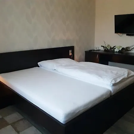 Kmk 3* Lednicke Rovne